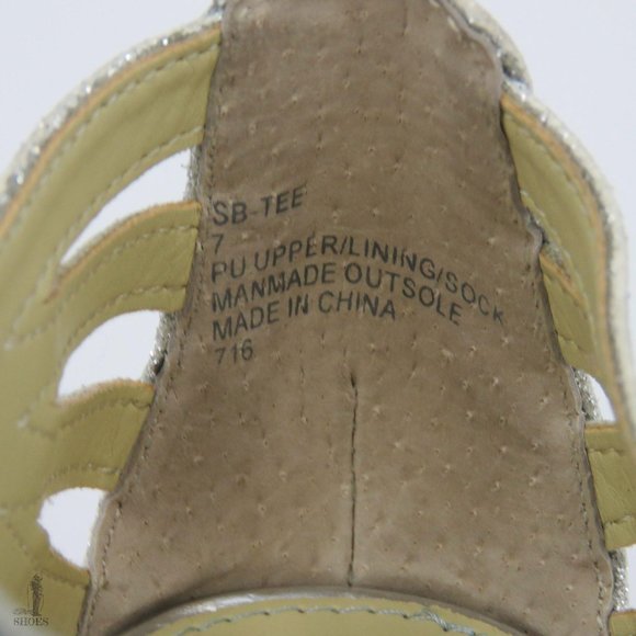 Blue by Betsy Johnson Dress Pump 7 - Picture 11 of 12